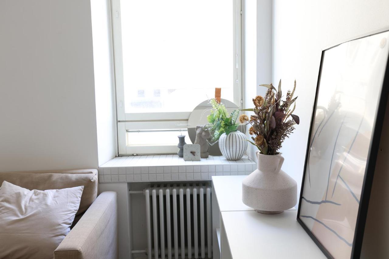 2Ndhomes Cozy 44M2 1Br Home With Best Location In Kamppi! Helsinki Luaran gambar